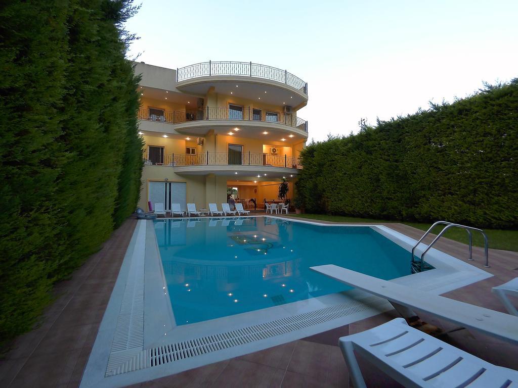 Agios Konstantinos  Diamond Apartments מראה חיצוני תמונה